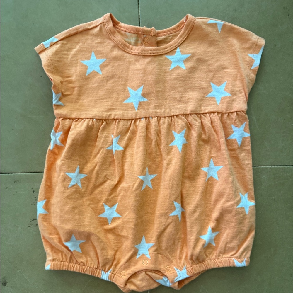 💙$5 FLASH SALE💙 Primary Star Romper 3-6M